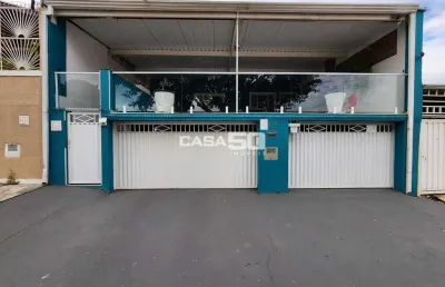 Casa com 3 quartos à venda na avenida brasília, 834, jardim roseira, campinas, 200 m2 por r$ 580.000