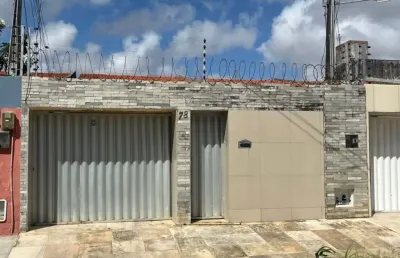 Excelente casa próximo ao supermercado são luiz e ce 0-40 documentação juridicamente perfeita.