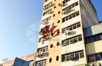 Sala comercial para alugar na rua tiradentes, 130, centro, canoas por r$ 890