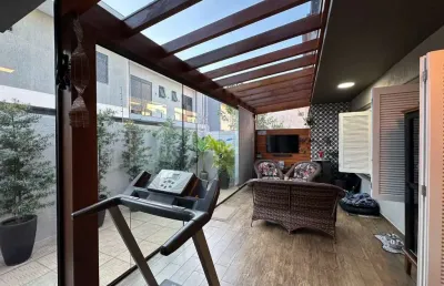 Casa com 3 quartos à venda na rua constantino moura de azevedo, 42, mont serrat, canoas por r$ 1.330.000