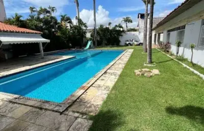 Casa com 3 quartos para alugar na Rua Valdetário Mota, 405, Vicente Pinzon, Fortaleza