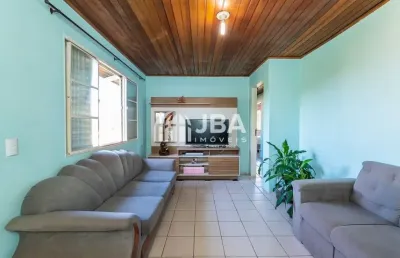 Casa com 2 quartos à venda na Rua Álvaro Bello Sovinski, 62, Xaxim, Curitiba