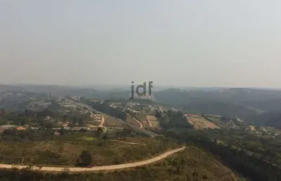 Terrenos em loteamento com escritura definitiva e sistema de portarias independentes