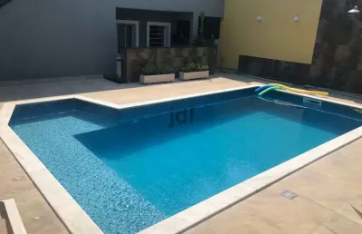 Casa alto padrão sorocaba jardim santa rosália, sendo 3 dormitórios, 2 suítes, piscina, churrasqueira   casa moderna em rua particular de 377m² construídos