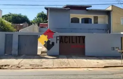 Casa com 3 quartos à venda na rua manoel soares pinto, 481, parque jambeiro, campinas, 250 m2 por r$ 650.000