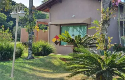 Casa em condomínio fechado com 3 quartos para alugar na rodovia governador adhemar de barros, 1335, zona rural, monte alegre do sul, 400 m2 por r$ 9.900