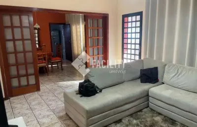 Casa com 3 quartos à venda na avenida esther moretzshon camargo, 514, jardim nilópolis, campinas, 185 m2 por r$ 900.000