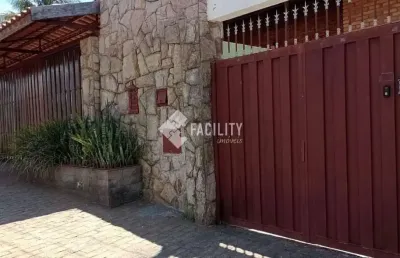 Casa com 2 quartos para alugar na rua tasso magalhães, 106a, jardim madalena, campinas, 140 m2 por r$ 2.900