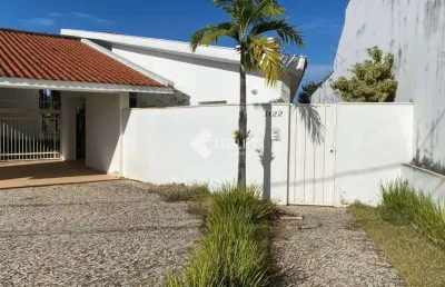 Casa em condomínio fechado com 5 quartos à venda no bairro das palmeiras, campinas , 431 m2 por r$ 2.000.000