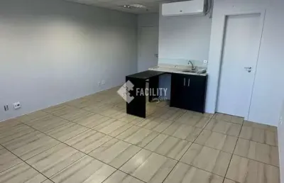 Sala comercial para alugar na rua comendador tórlogo dauntre, 74, cambuí, campinas, 35 m2 por r$ 2.750