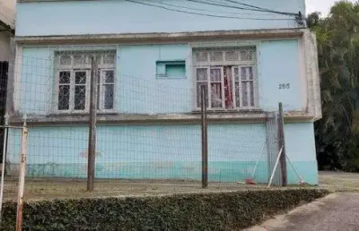 Prédio com 04 aptos de 02 quartos-próximo a pau ferro