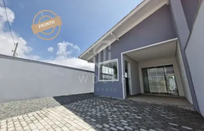 Casa com espaço de fundos, 2 quartos, 60 m² de área privativa, no bairro itajubá - barra velha - sc