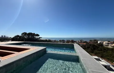 Apartamento à poucos metros da praia em barra velha/sc