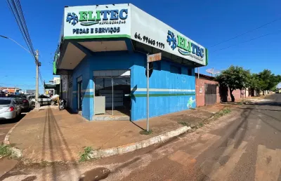 Casa comercial com 2 salas à venda no Setor Planalto, Itumbiara 