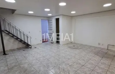 Ponto comercial para alugar na rua vinte e quatro de outubro, 1557, auxiliadora, porto alegre por r$ 2.070