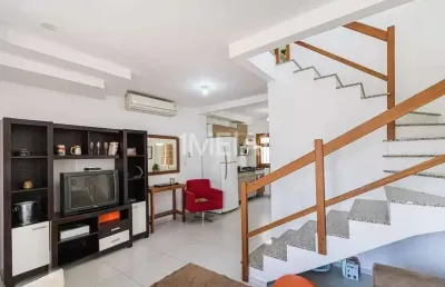 Casa com 2 quartos para alugar na avenida alberto pasqualini, 494, jardim itu sabará, porto alegre por r$ 3.100