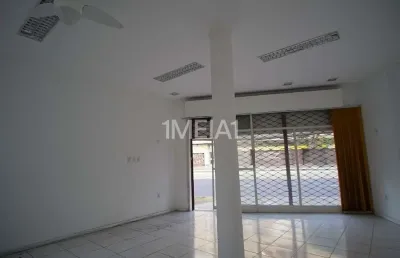Ponto comercial para alugar na avenida protásio alves, 1738, rio branco, porto alegre por r$ 3.500