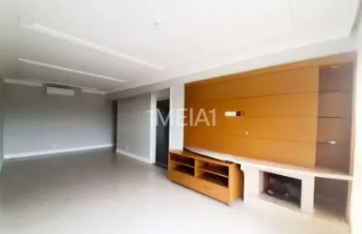 Apartamento com 3 quartos para alugar na avenida taquara, 350, petrópolis, porto alegre por r$ 5.500