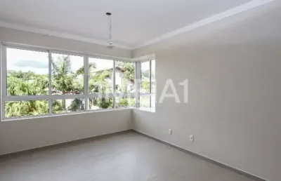 Apartamento com 2 quartos para alugar na rua são marcos, 210, petrópolis, porto alegre por r$ 2.950
