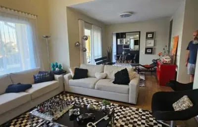 Casa diferenciada à venda na granja viana - residencial raízes