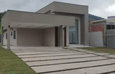 Casa de alto padrao condonio reserva pilar - marica - rj