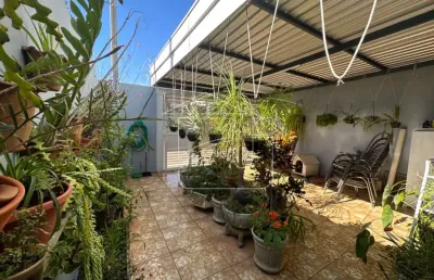 Casa com 2 quartos à venda no Jardim Marília, Marília 