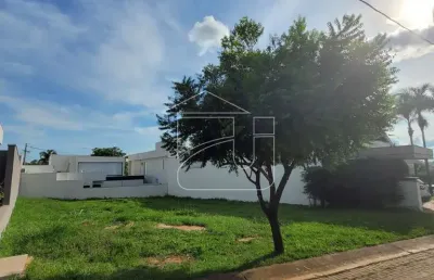 Terreno em condomínio residencial costa do ipê  -  marília