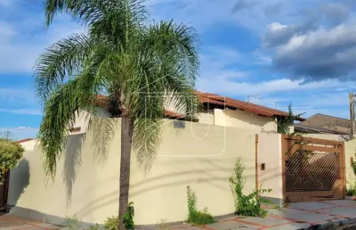 Casa com 3 quartos à venda no Jardim Aeroporto, Marília 
