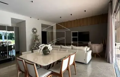 Casa em condomínio residencial green valley marilia