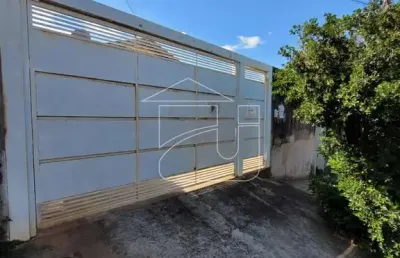 Casa em conjunto residencial luiz egydio de cerqueira cesar - marília, sp