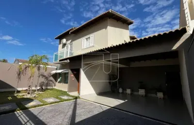 Casa à venda no jardim alvorada na cidade de marília-sp.