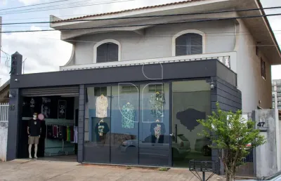 Casa com 5 quartos à venda no Banzato, Marília 
