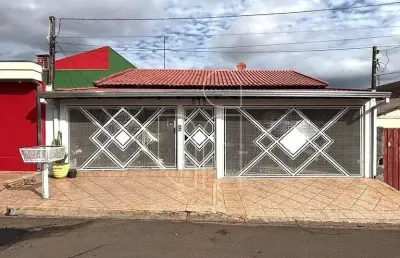 Casa com 3 quartos à venda no Jardim Califórnia, Marília 