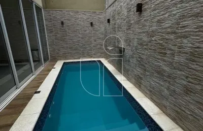 Casa com 3 quartos à venda no Centro (Lácio), Marília 