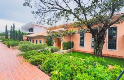 Casa em condomínio em parque das esmeraldas - marília, sp por 1