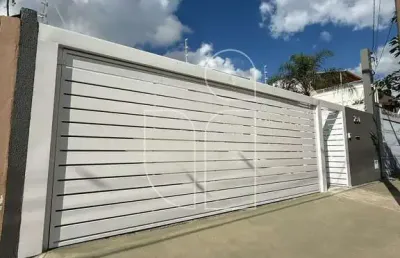 Casa a venda em parque das esmeraldas ii  -  marília