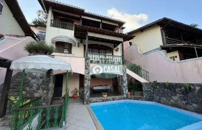 Casa com 04 quartos à venda em - camboinhas- niterói/rj.
