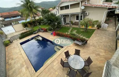 Casa com 07 quartos à venda em itaipu, com piscina, churrasqueira e quintal com gramadão!