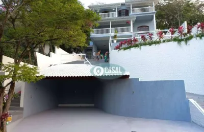 Casa em condomínio com 05 quartos no engenho do mato - niterói/rj!