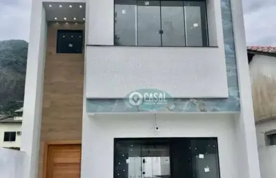 Casa com 04 quartos à venda em piratininga - niterói/rj.