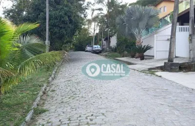 Terreno em condomínio com 700 m² em - itaipu - niterói/rj.