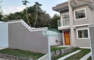 Casa à venda em maria paula com 02 quartos sendo 02 suítes.