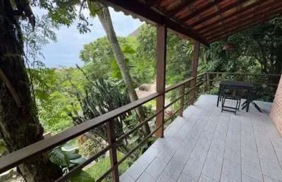 Pousada com 11 quartos e um restaurante à venda, 800 m² - itaipuaçu - maricá/rj.