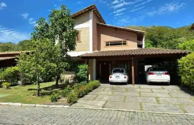 Casa em condomínio com 03 quartos em itaipu - niterói/rj!