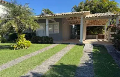 Casa linear com 04 quartos, piscina e churrasqueira - várzea das moças - niterói/rj!