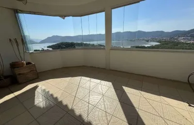 Casa com 03 quartos à venda em camboinhas - niterói/rj.