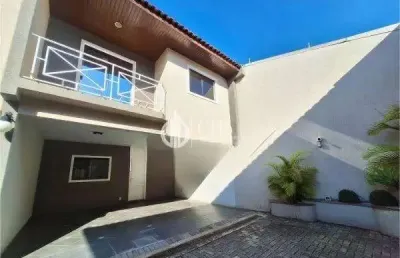 Casa com 3 quartos para alugar no Orfãs, Ponta Grossa 