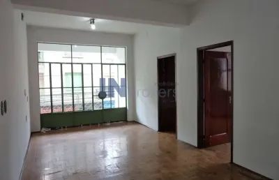 Oportunidade única! apartamento 2 quartos com quintal no coração de jundiaí-sp, bairro bela vista. confira!