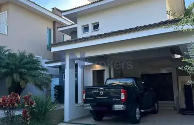 Casa a venda no condomínio bosque dos jatobás, com 3 suítes, sala de tv, closet, ofurô, churrasqueira, 4 vagas, no engordadouro, jundiaí sp