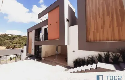 Casa com 3 quartos com suites, à venda, 254 m² por r$ 970.000 - parque jardim da serra - juiz de fora/mg